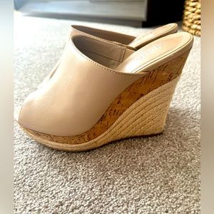Charles David nude wedge heel size 9.5